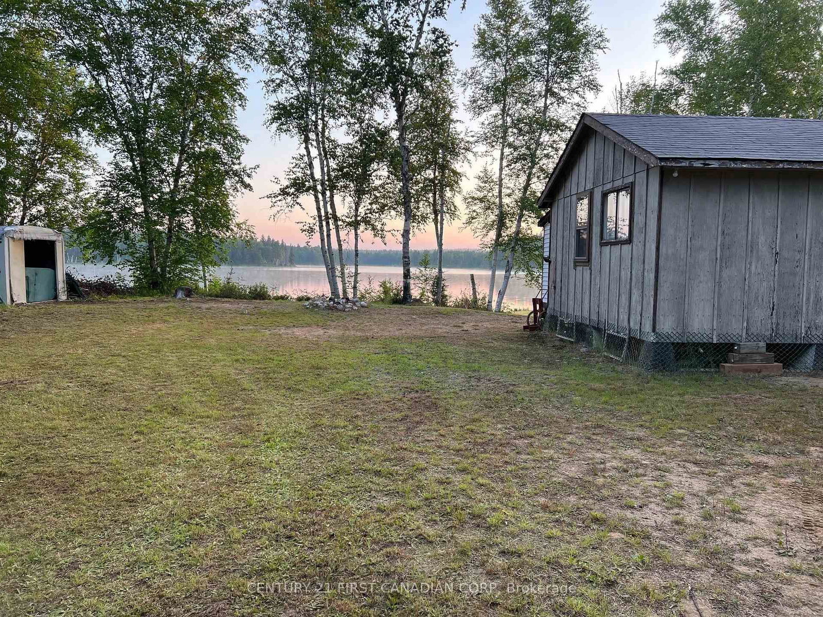 Listing Image 10