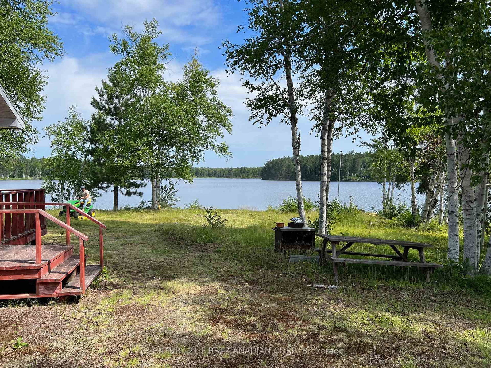Listing Image 6