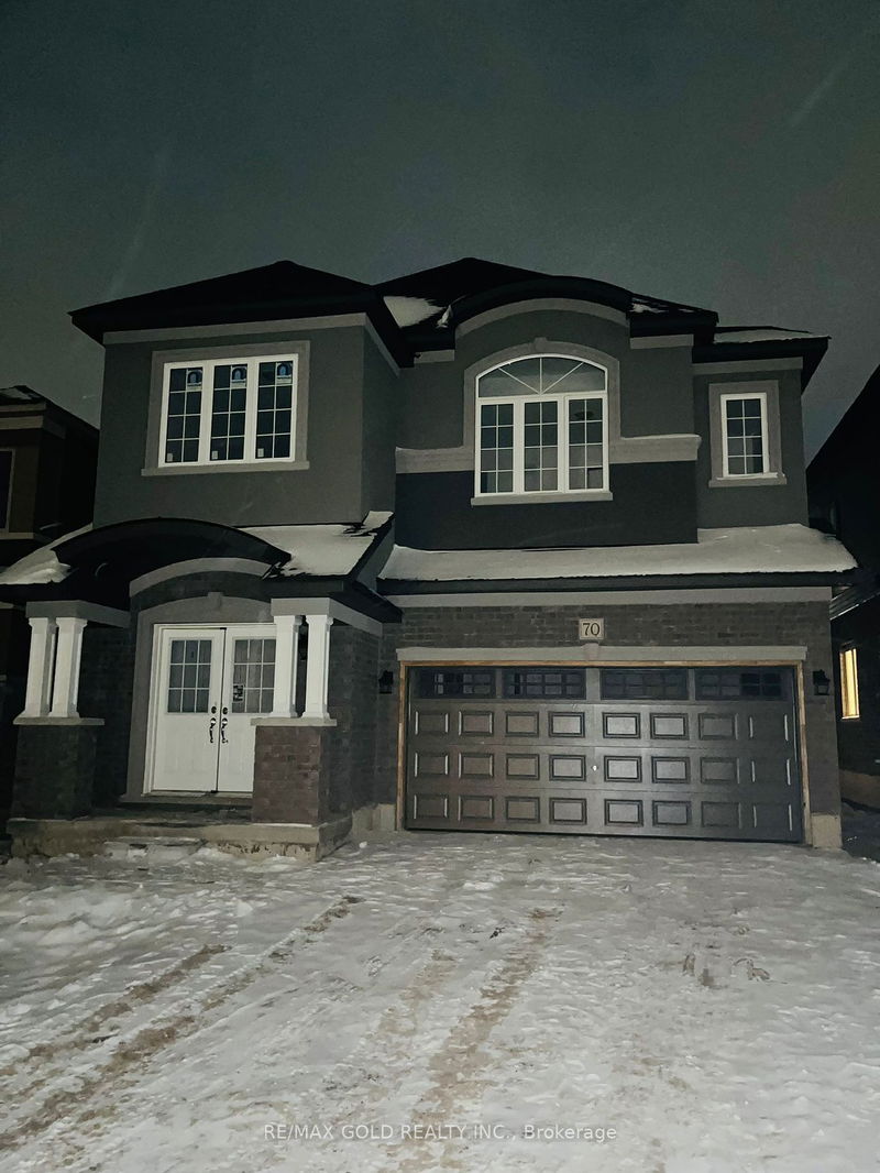 home for lease on 70 Hitchman Street