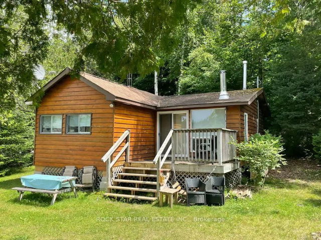 1569G Weslemkoon Lake Road