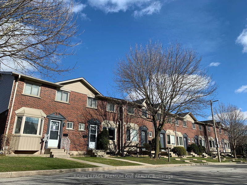home for lease on 151 Brantwood Park Road