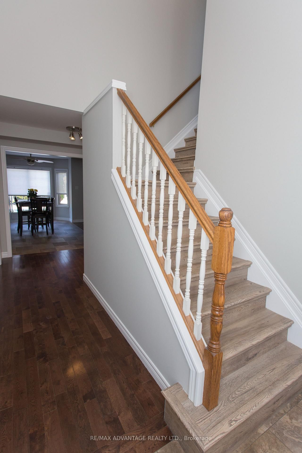 Detached House sold at 59 Winona Road, Middlesex Centre, Ontario, N0L 1R0 - Kilworth - MLS: X8254798