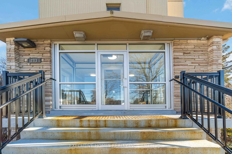 90 - 283 Fairway Rd N, Kitchener, N2A 2P1 | Image 3