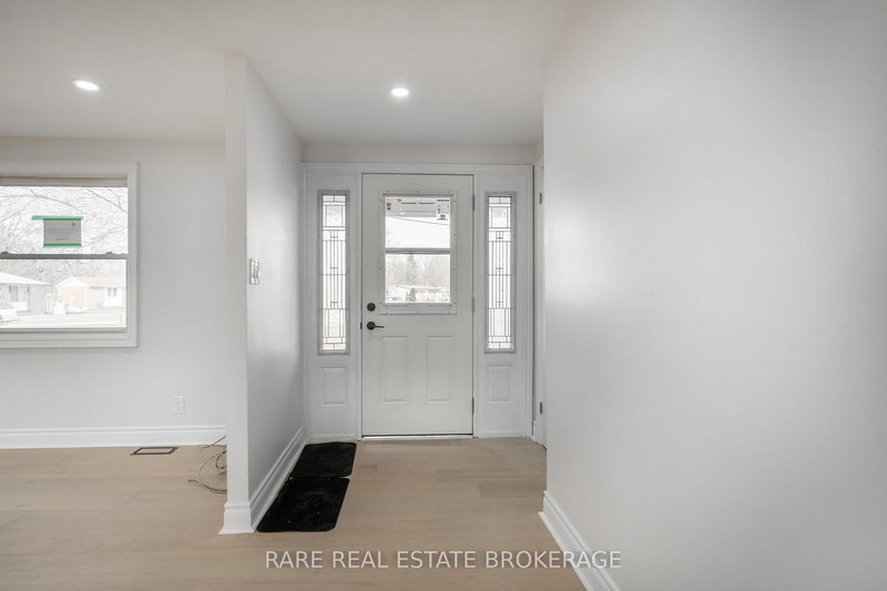 314 Laughton Cres, Strathroy-Caradoc, N7G 1H7 | Image 3