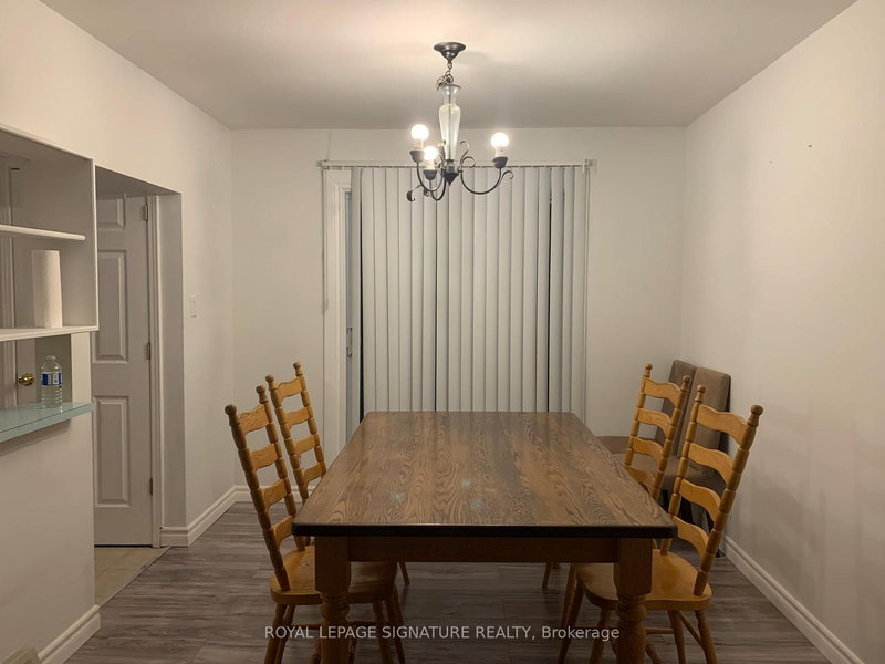 194 Cedarbrae Ave, Waterloo, N2L 4S5 | Image 2