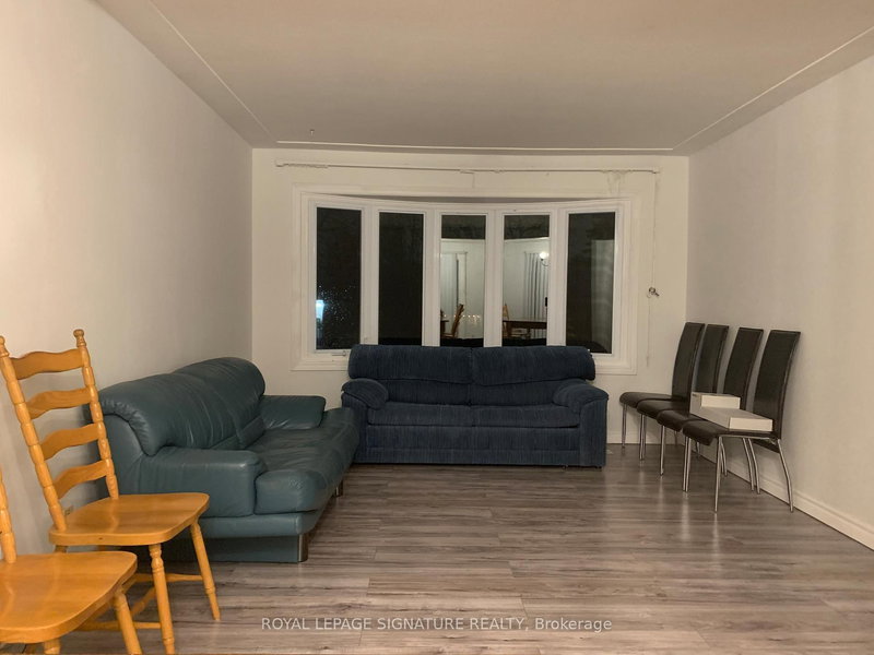 194 Cedarbrae Ave, Waterloo, N2L 4S5 | Image 3