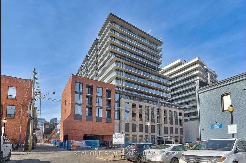 home for lease on 821-1 Jarvis Street