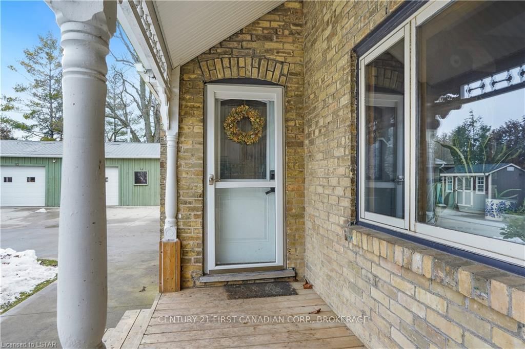 Listing Image 7