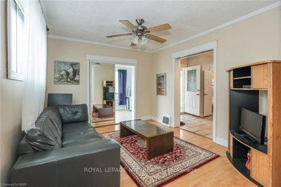 6175 Barker Street — photo 5