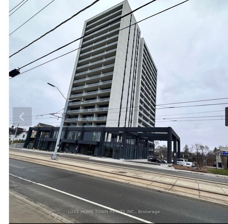home for lease on 101-741 King Street W