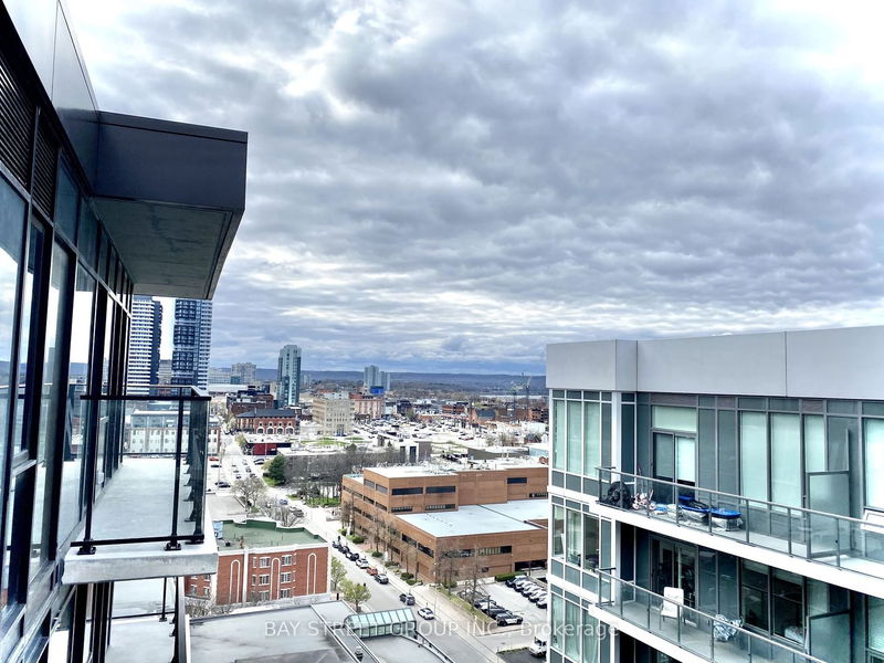 home for lease on 1511-1 Jarvis Street