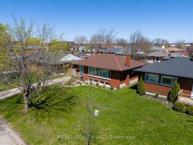 18 Milton Rd  St. Catharines, L2P 3E8 | Image 5