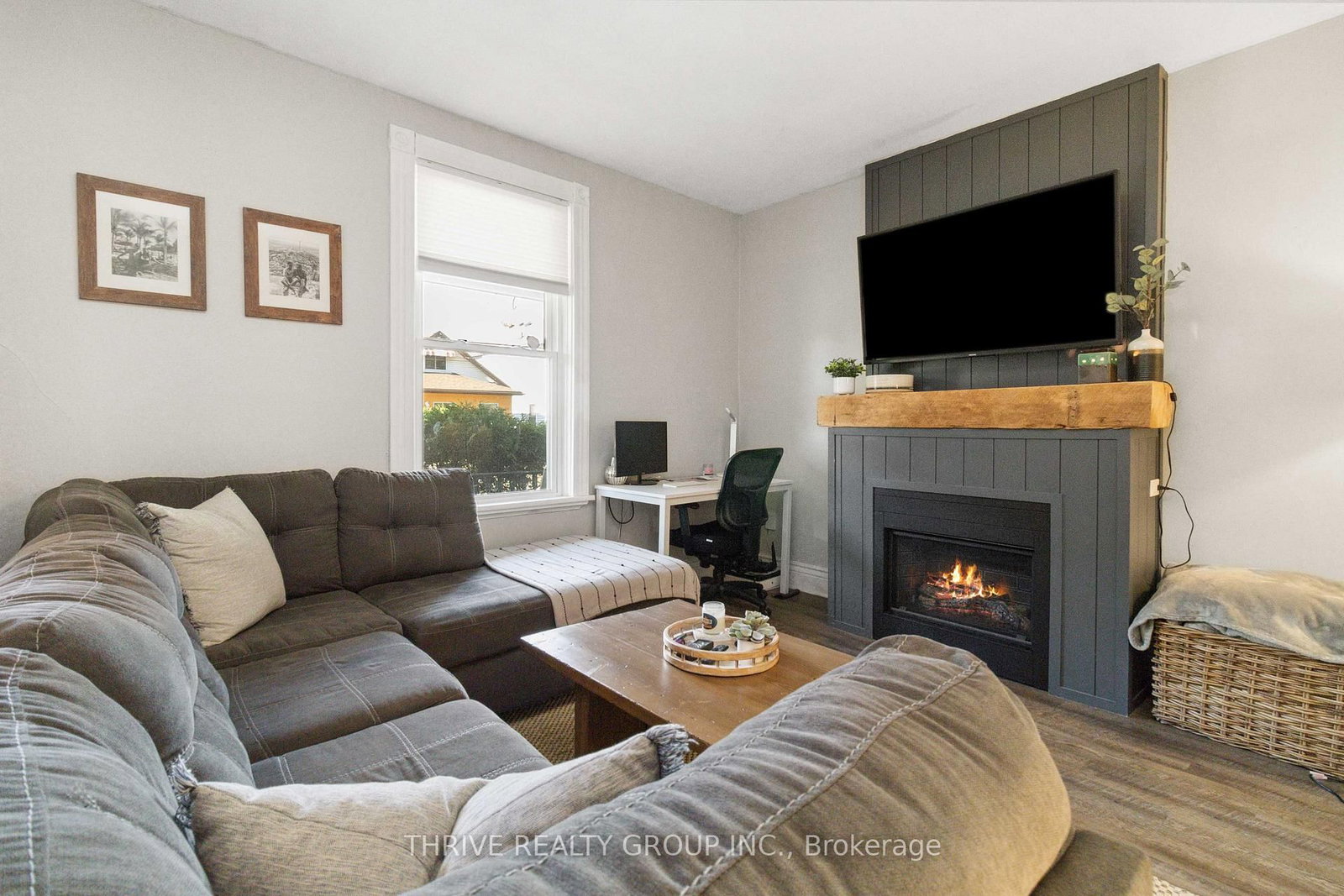 Listing Image 7