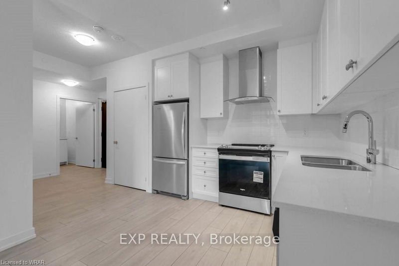 home for lease on 331-55 Duke Street W