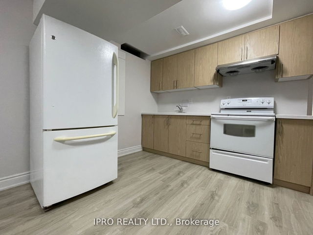 Bsmt - 56 Riley Street