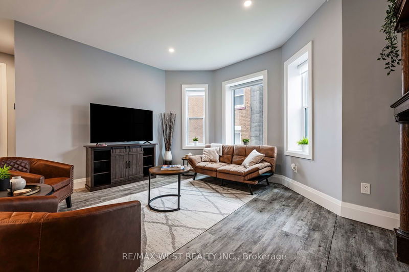 220 Owen Sound St  Shelburne, L9V 3L4 | Image 25