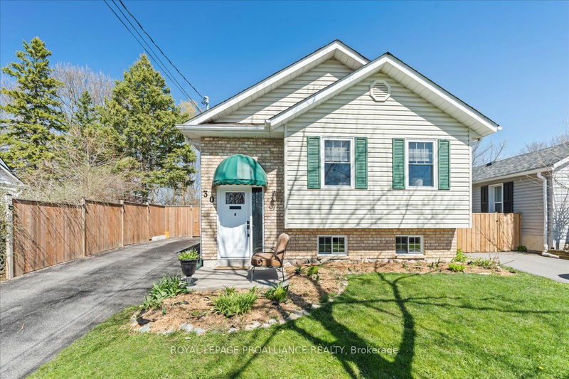 home for sale on 30 Caroline Street