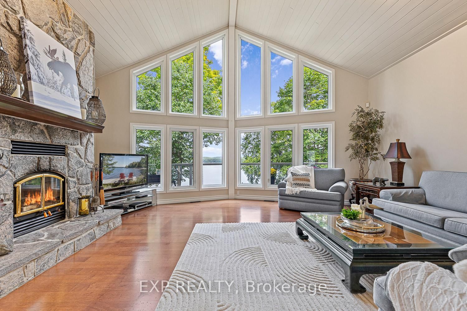 Detached House sold at 1011 Sugar Bush Road, Lake of Bays, Franklin, P0A 1H0 - MLS: X8271728