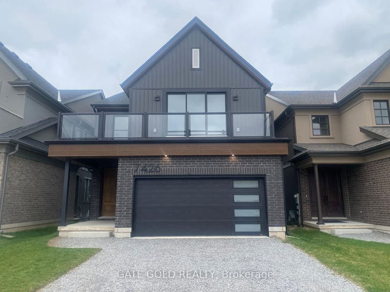 home for lease on Upper-7426 Parkside Drive E