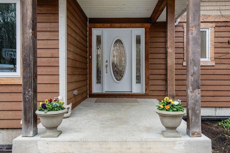 3-1058 Whites Rd, Muskoka Lakes, P0B 1J0 | Image 2