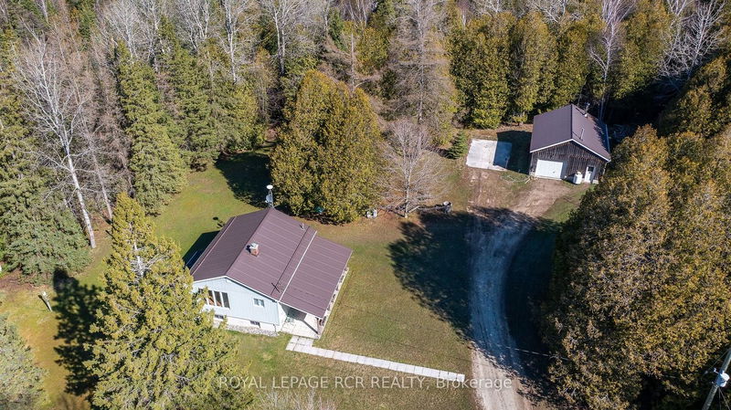 home for sale on 348321 4th Concession B Road