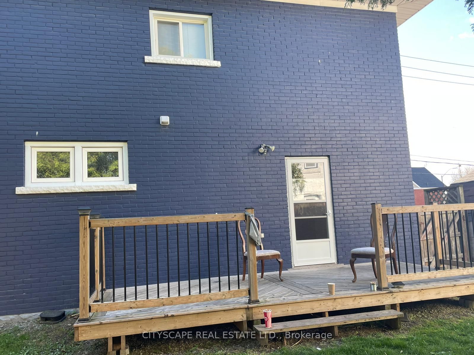Listing Image 14