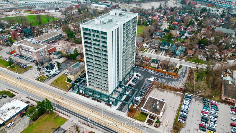 home for lease on 1807-741 King Street W