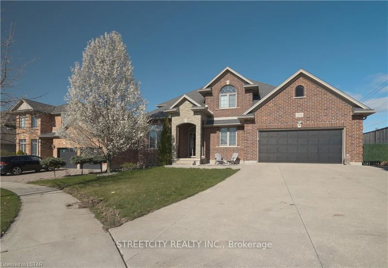 home for sale on 3441 Mclauchlan Crescent
