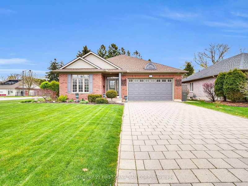 home for sale on 5 Augusta Crescent