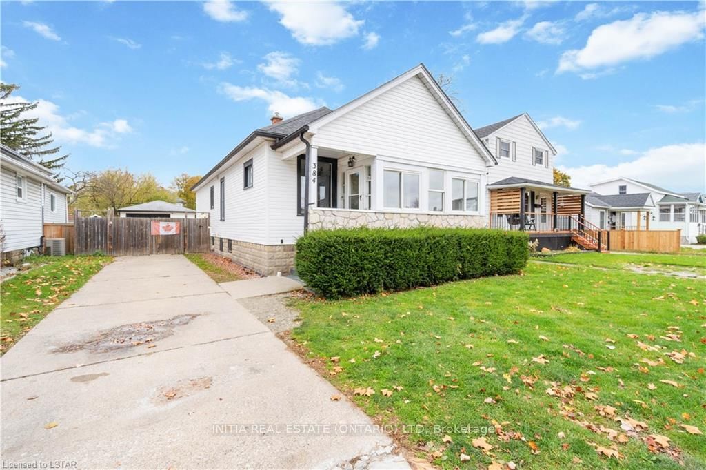 Listing photo 2