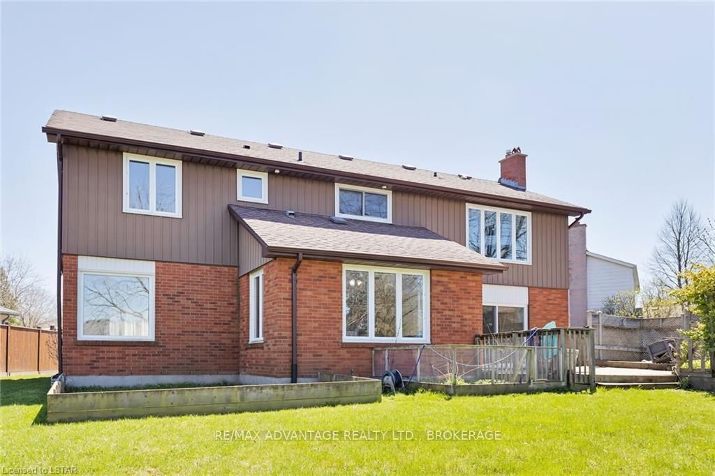Listing Image 2