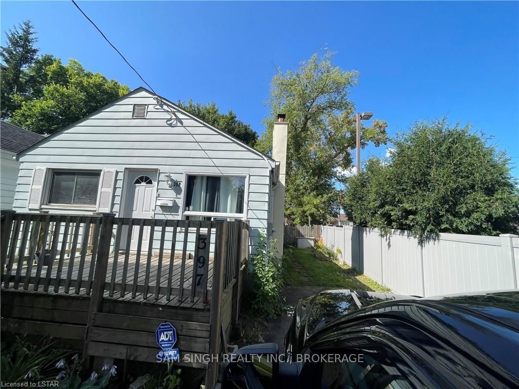 Listing Image 3
