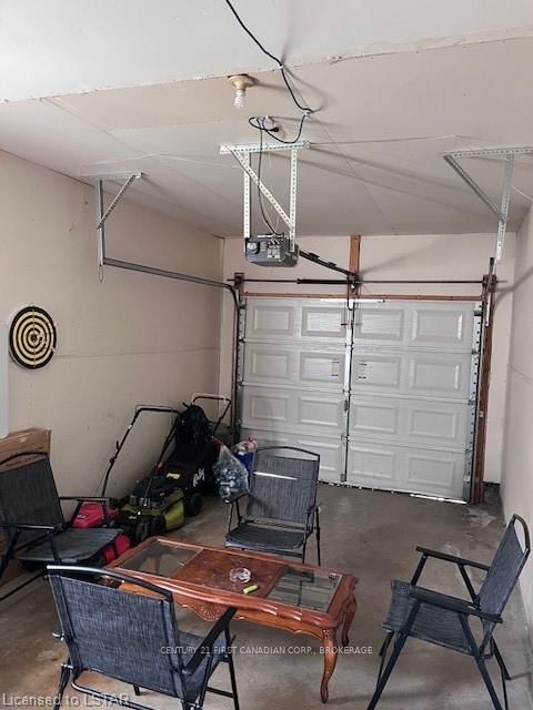 Listing Image 14
