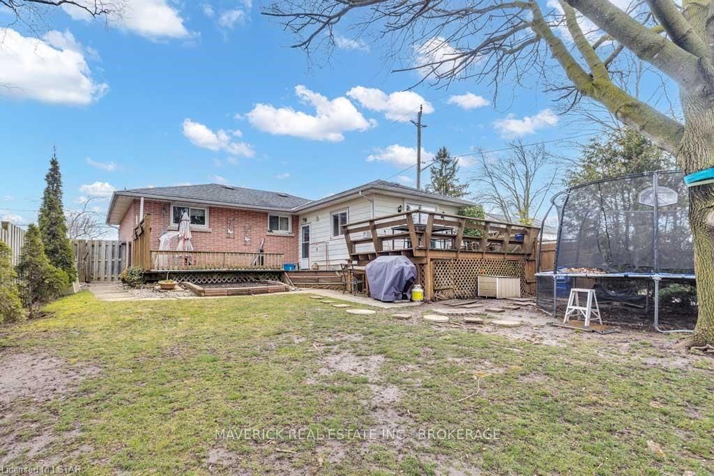 Listing Image 29