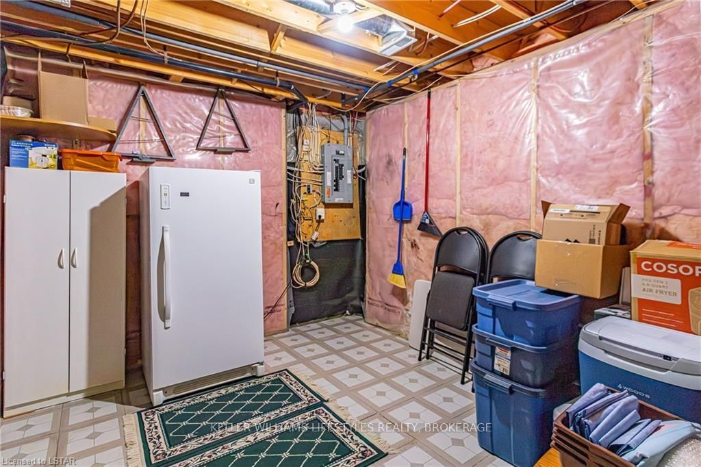 Listing Image 35