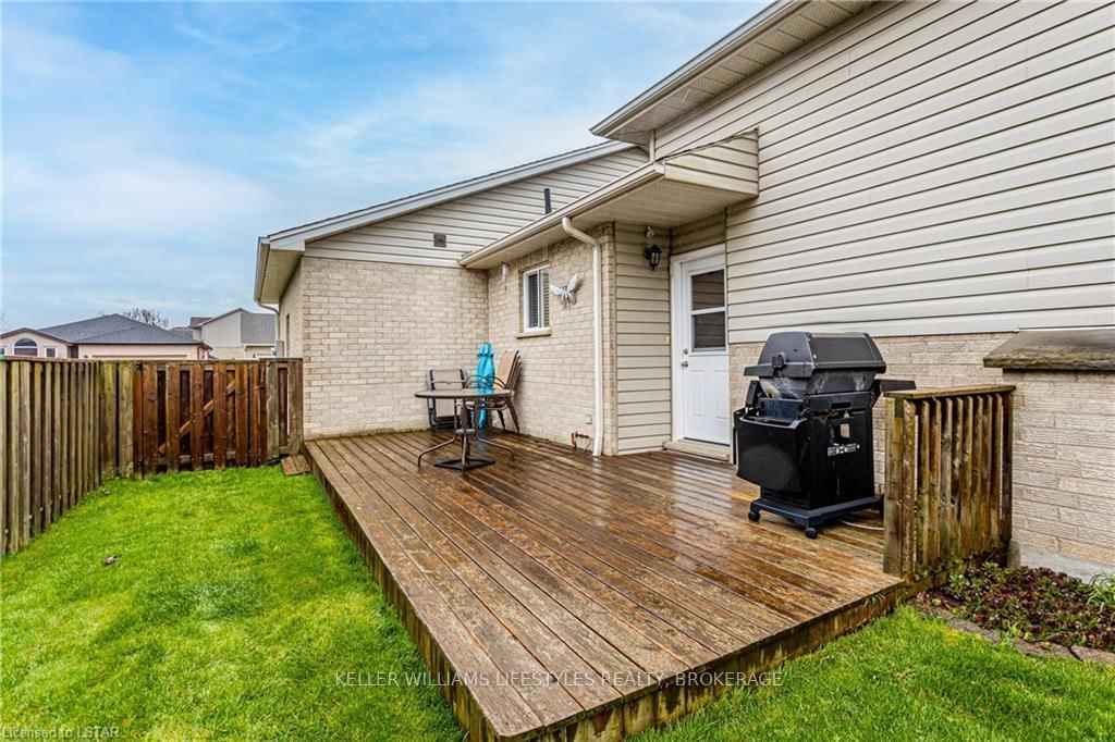 Listing Image 37