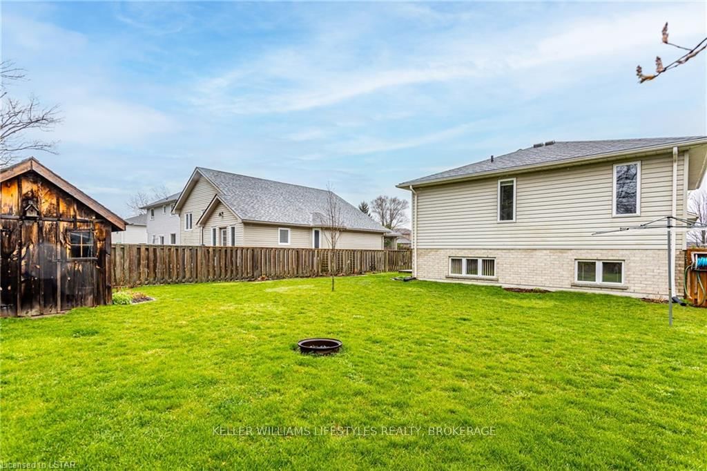 Listing Image 40