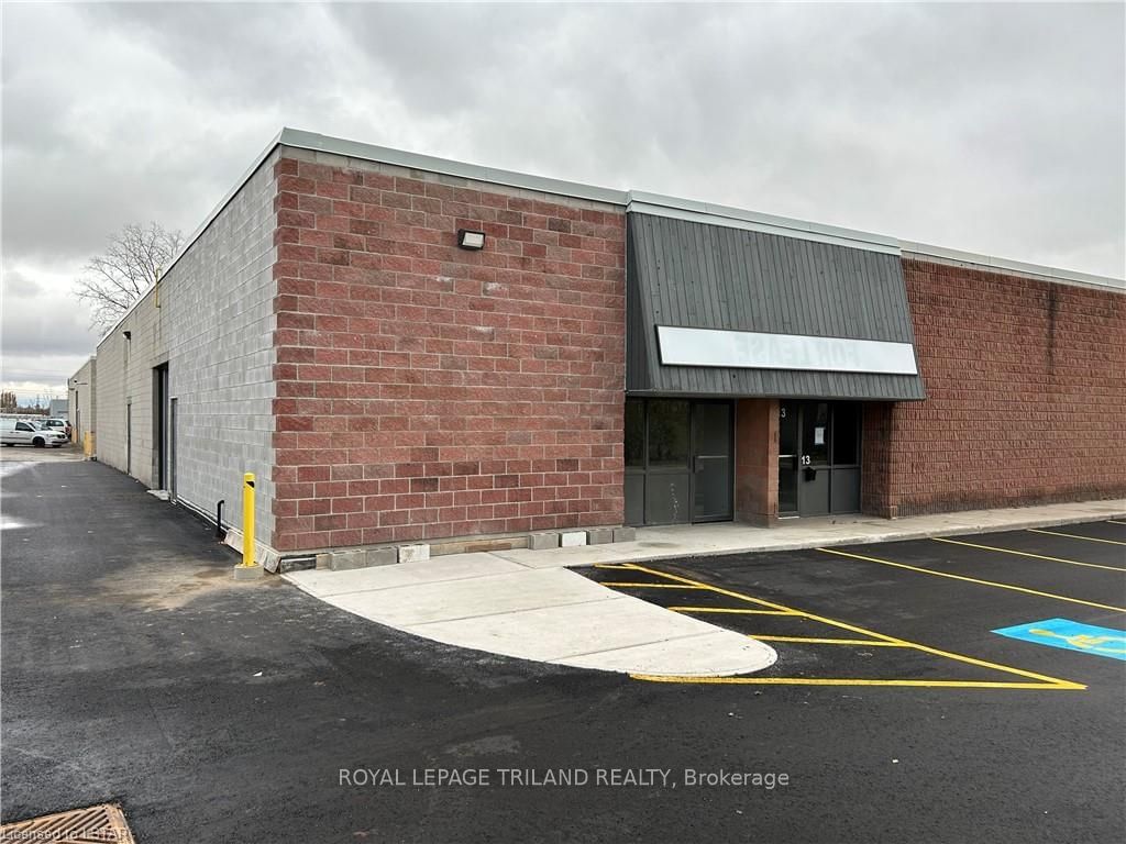 Industrial for lease at 13-96 BESSEMER Court, London, South Z, N6E 1K7 - MLS: X8283004