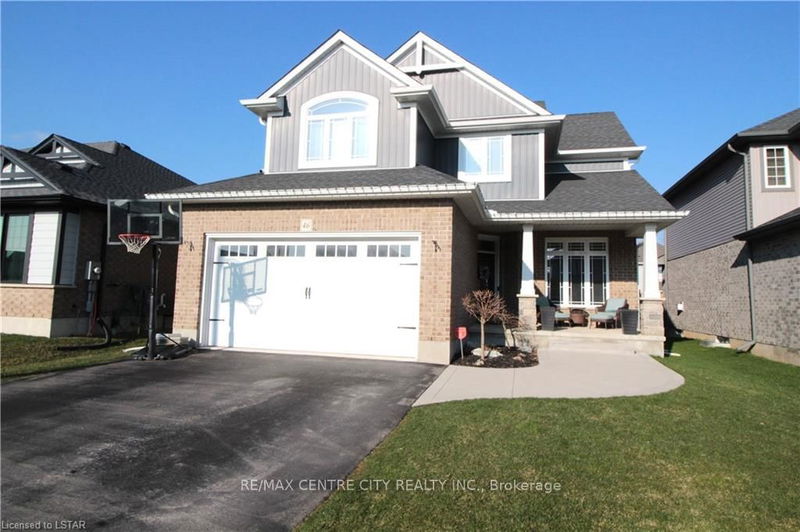 home for sale on 46 Ashberry Place