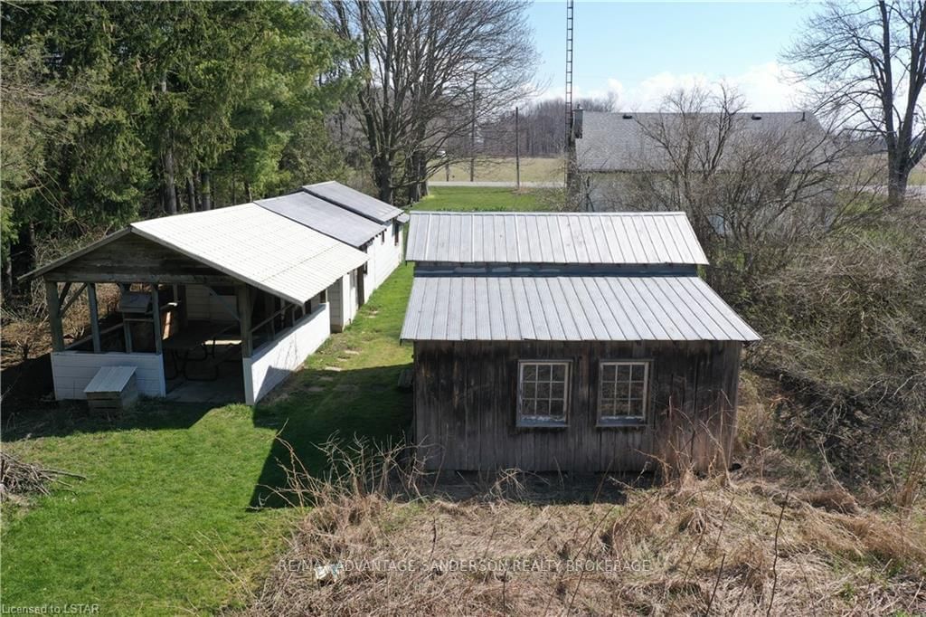 Listing Image 7