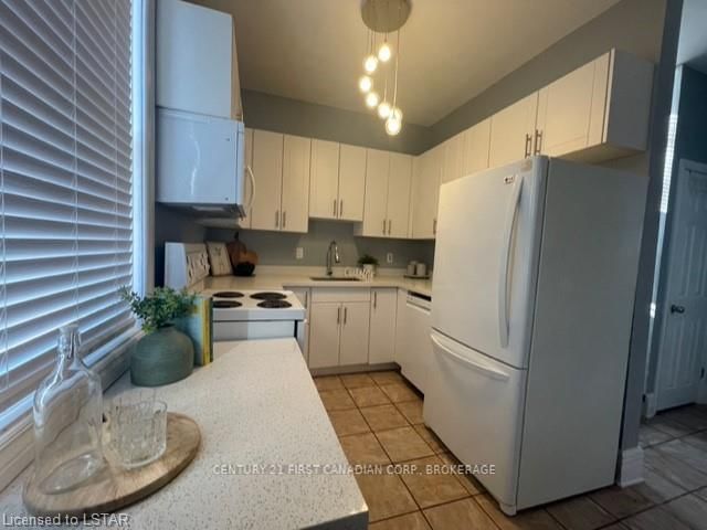 28 OXFORD St W, London North, N6H 1R3 | Image 3