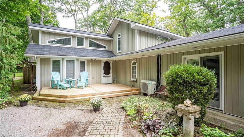 home for sale on 8 HEAMAN Crescent