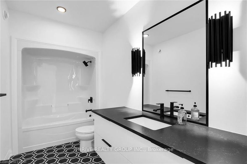 14 Aspen Circ  Thames Centre, N0M 0A4 | Image 27