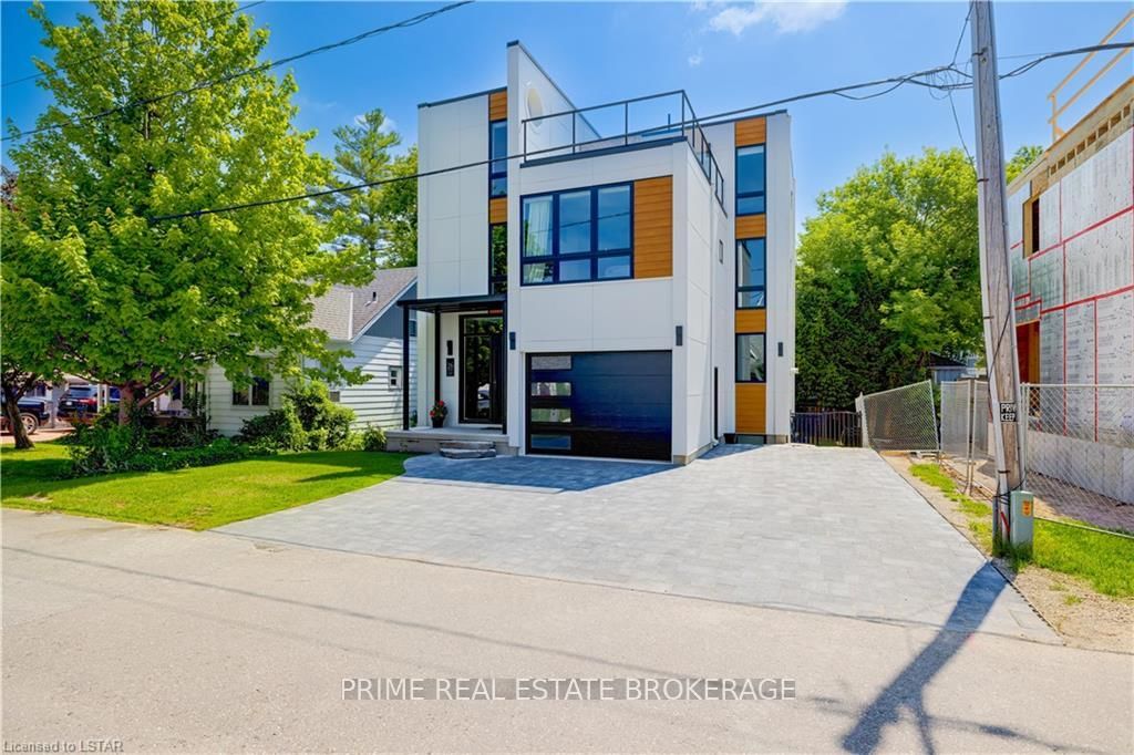 Listing Image 3
