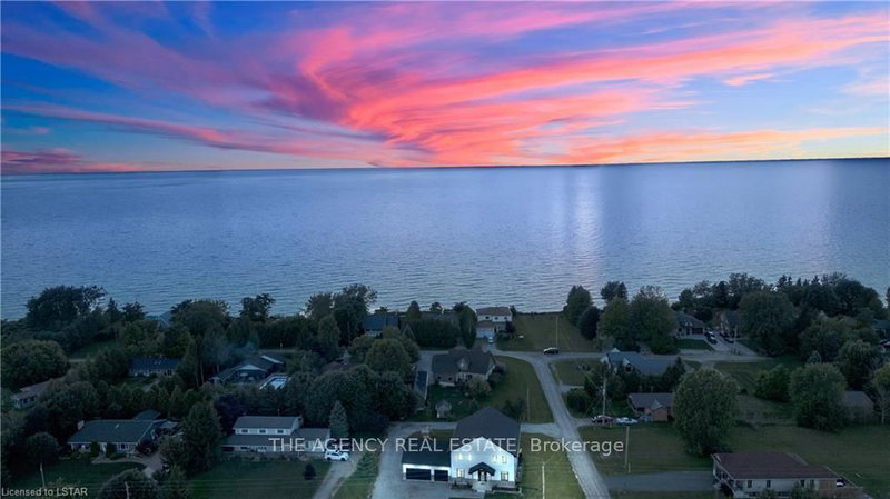 33977 KILDEER Dr, Bluewater, N0M 1N0 | Image 2