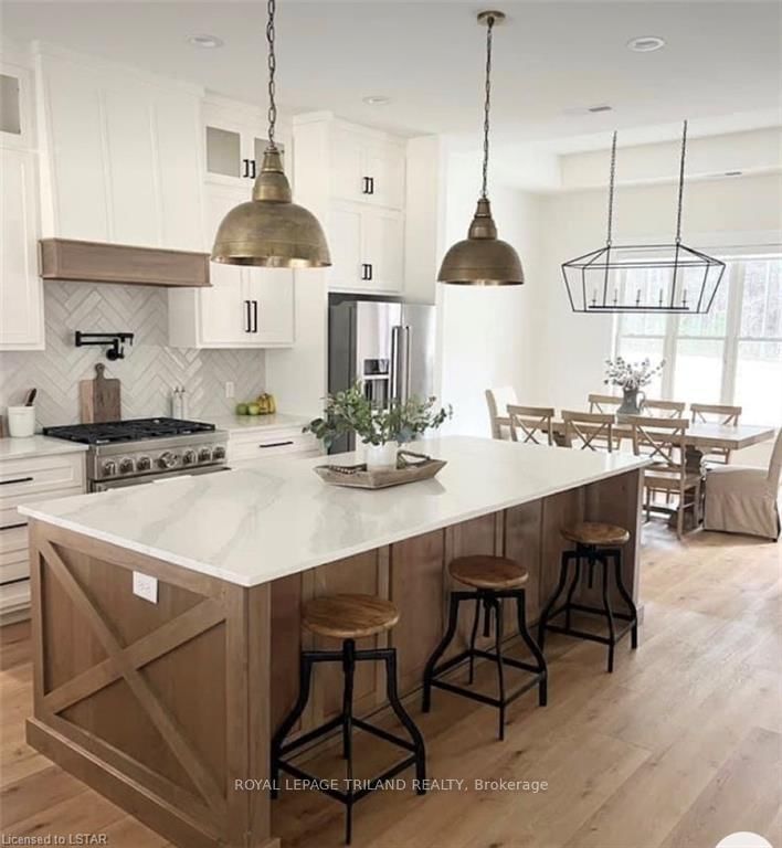 361 PARK St, Strathroy-Caradoc, N7G 3H5 | Image 3