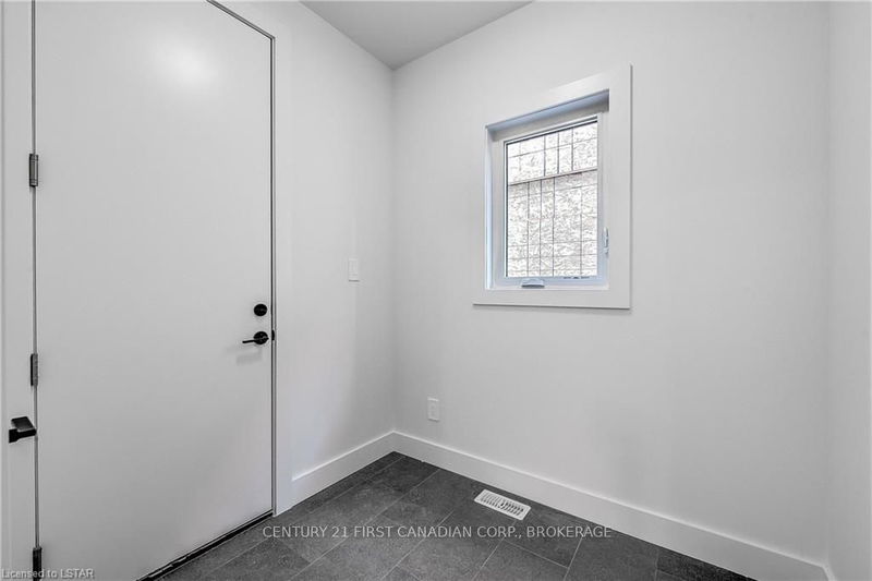 249 Hesselman Cres  London, N6M 0K2 | Image 24