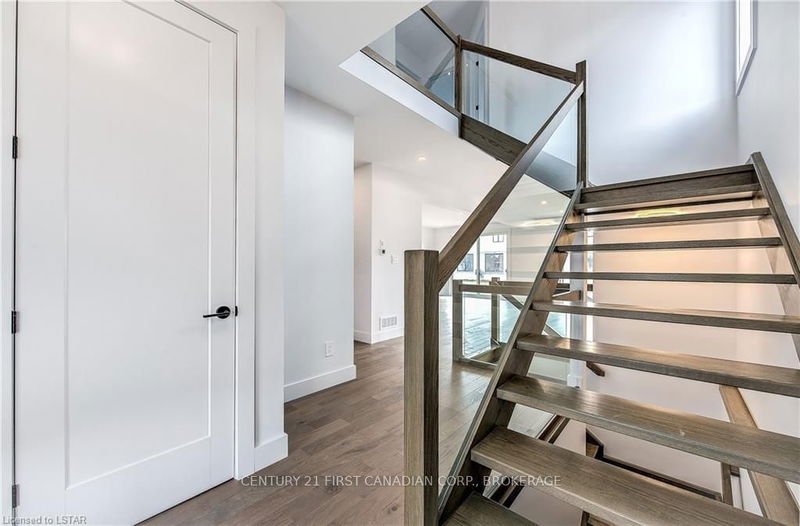 249 Hesselman Cres  London, N6M 0K2 | Image 25