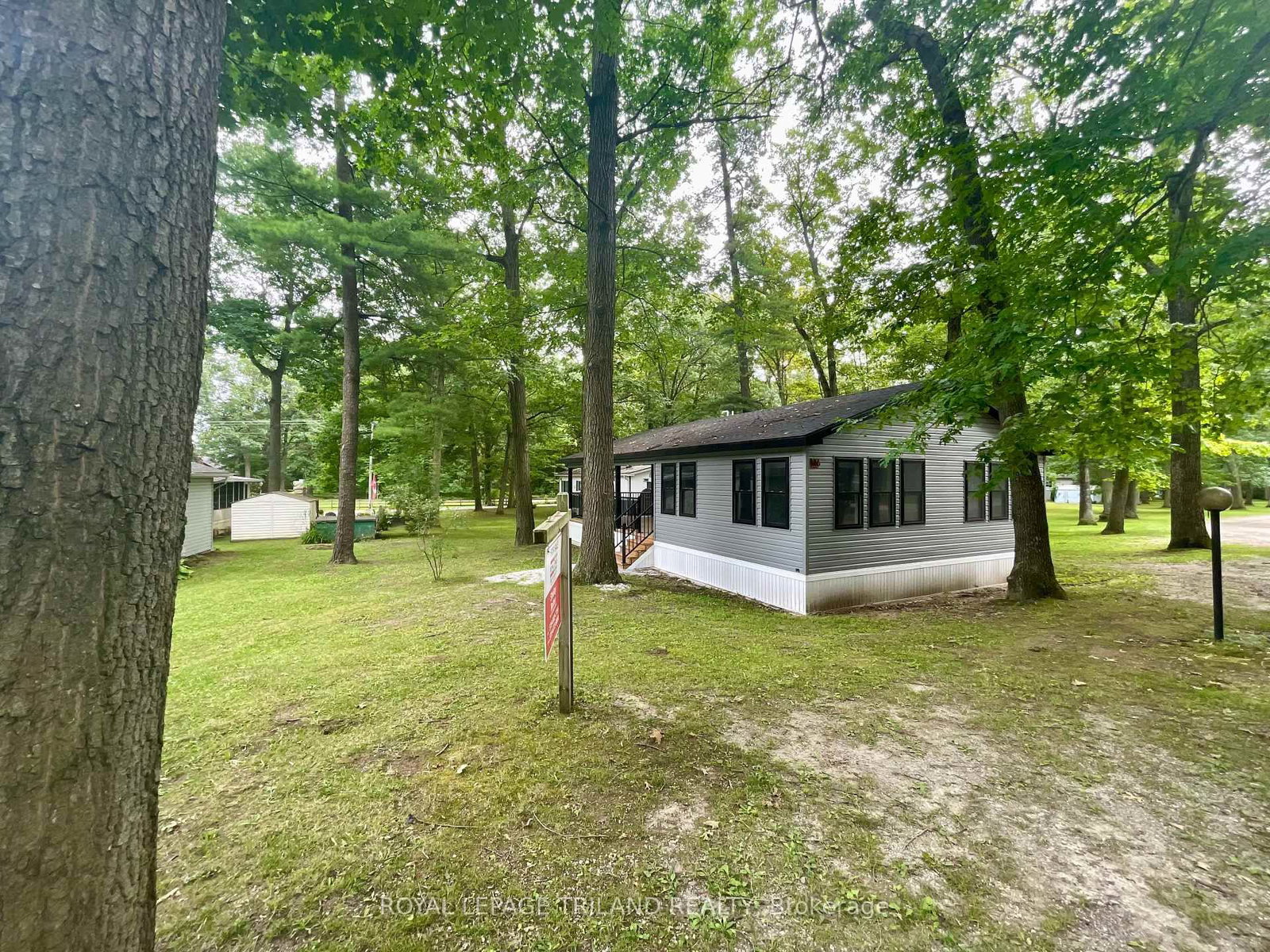 Listing Image 2