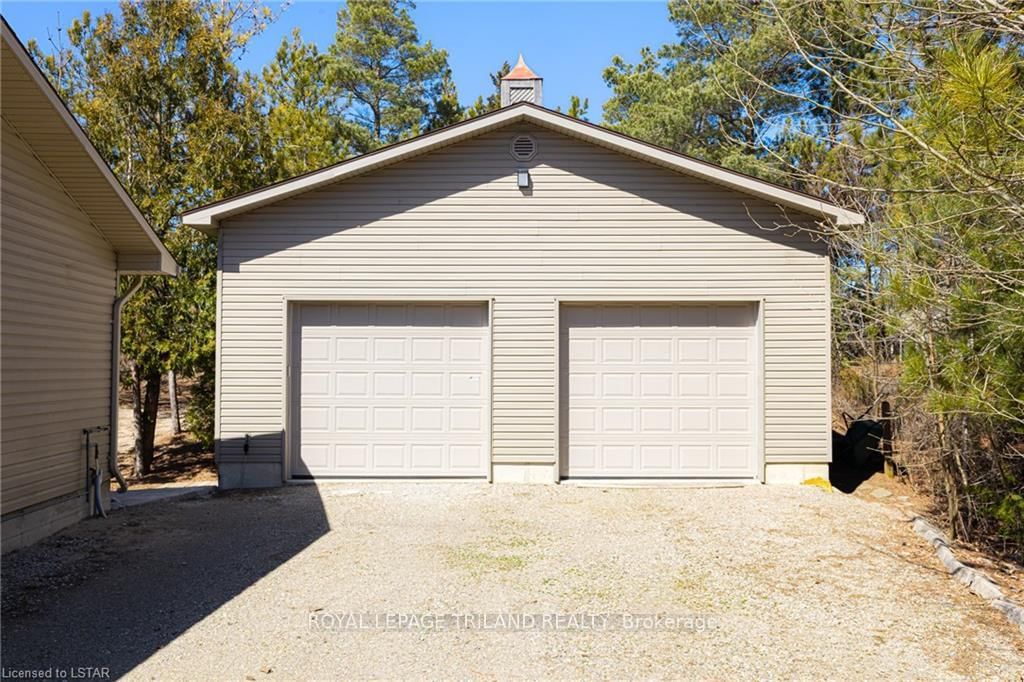 Listing Image 37
